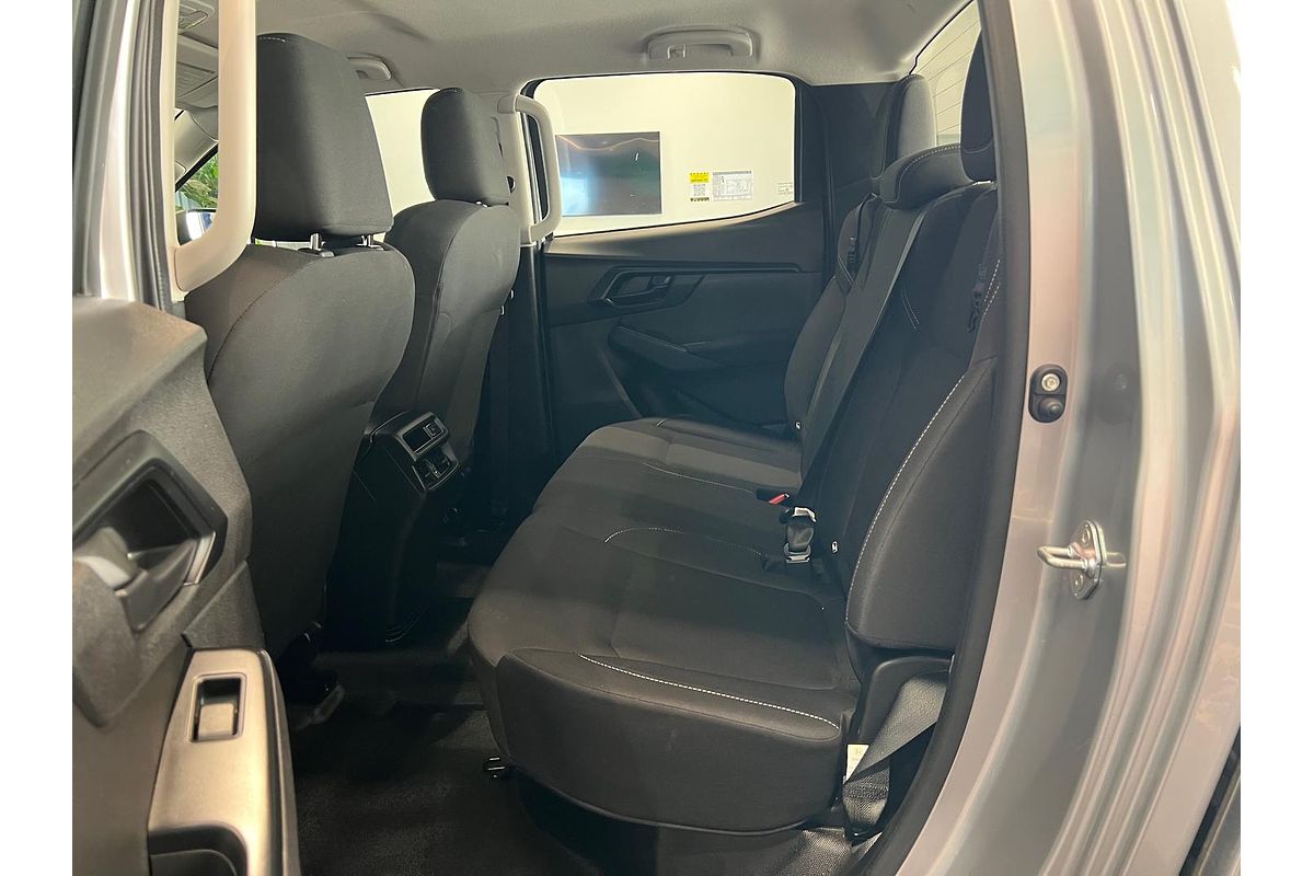 2023 Isuzu D-MAX SX 4X4
