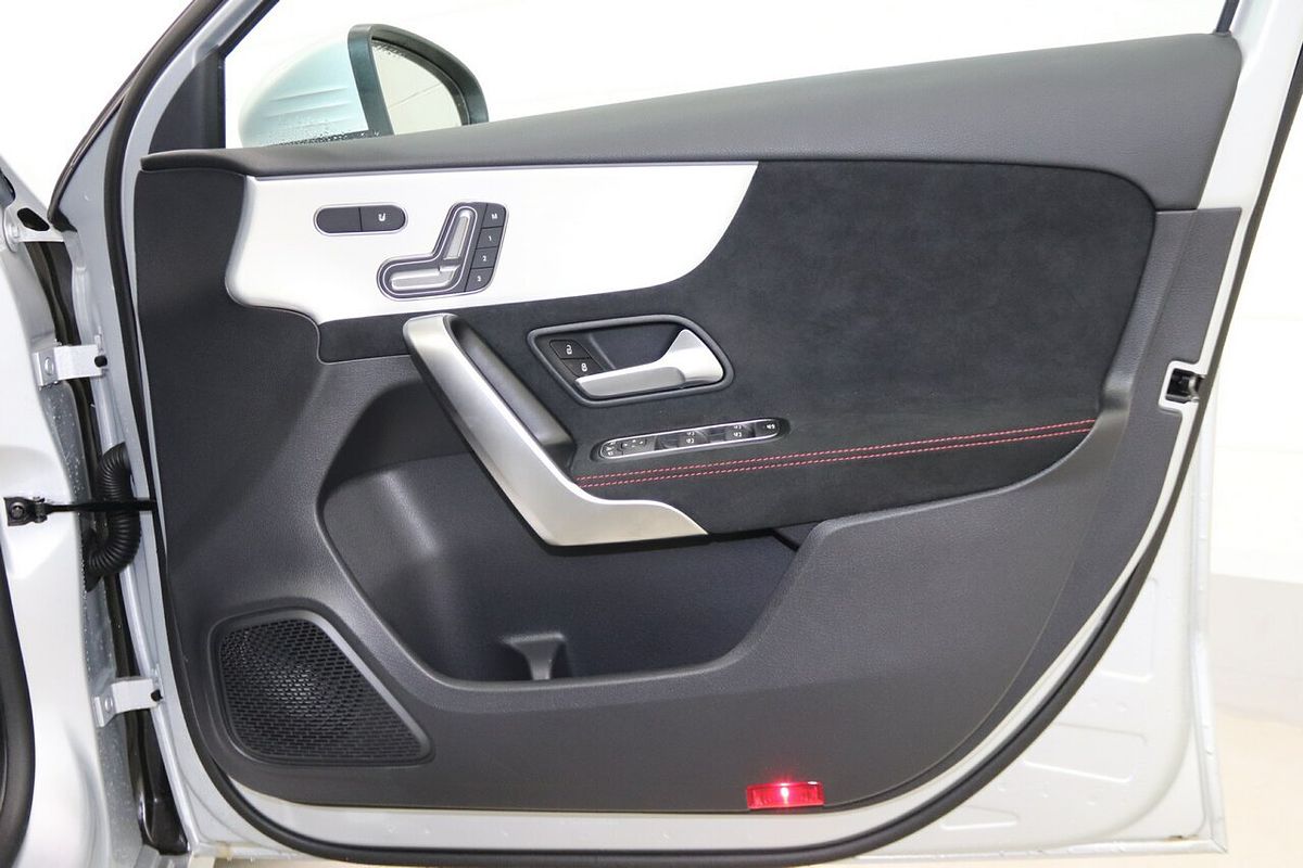 2023 Mercedes-Benz A-Class A200 W177