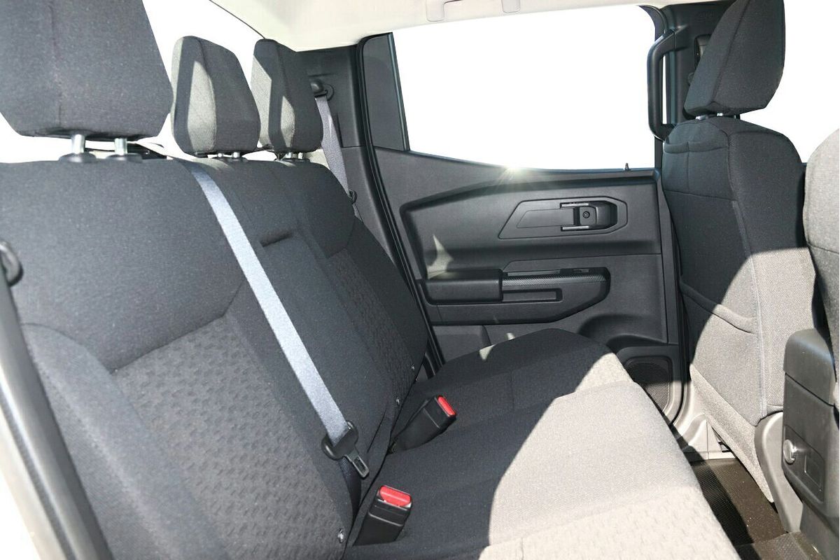 2024 Mitsubishi Triton GLX MV 4X4