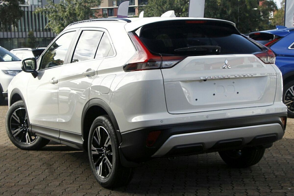 2024 Mitsubishi Eclipse Cross LS YB
