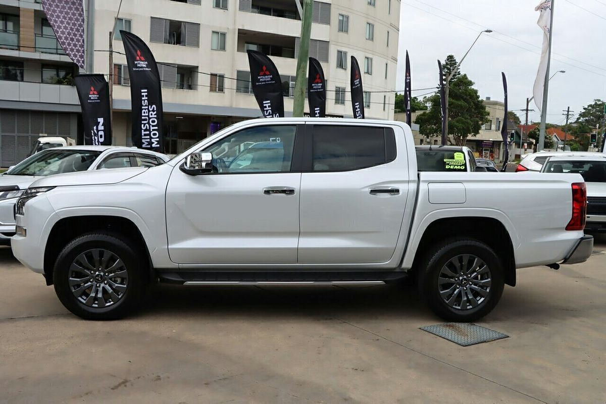 2024 Mitsubishi Triton GLS MV 4X4