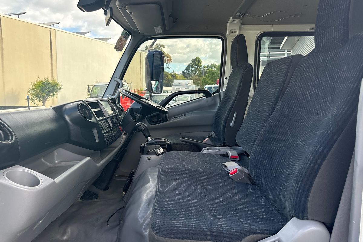 2021 Hino 300 Series 721 Crew 4x2