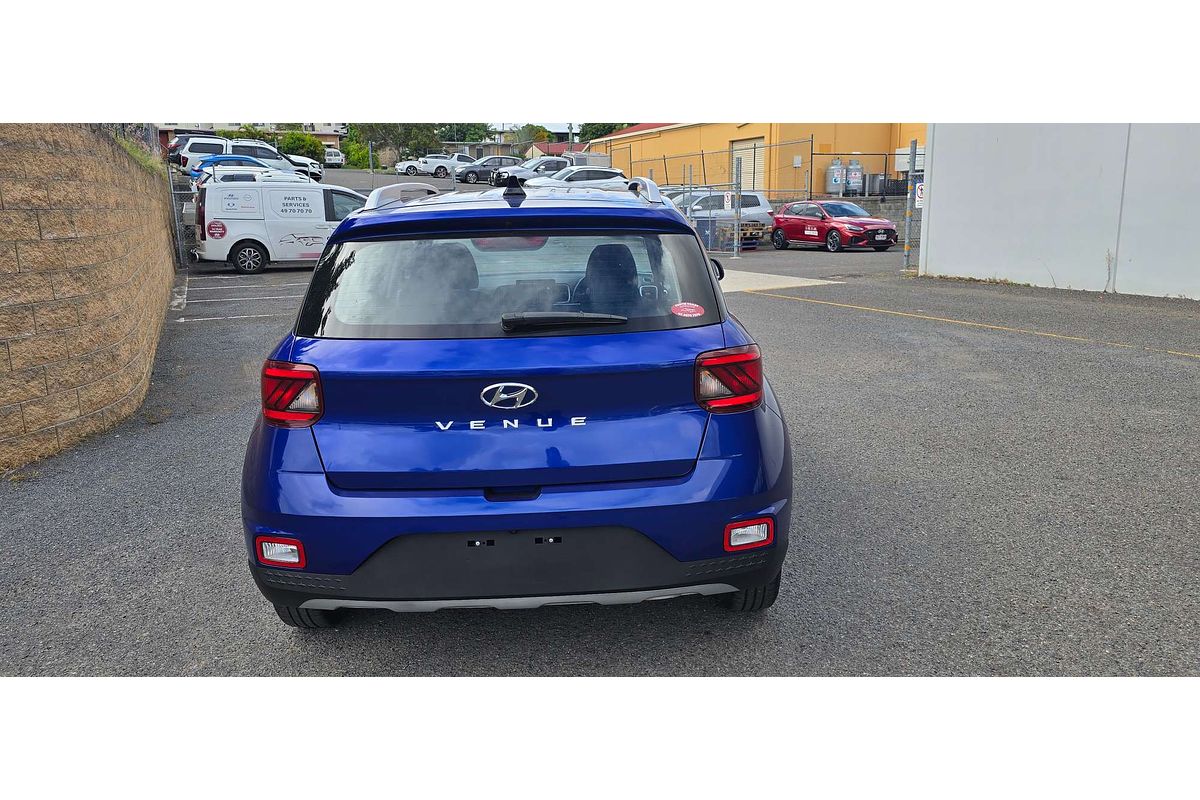 2022 Hyundai Venue  QX.V4