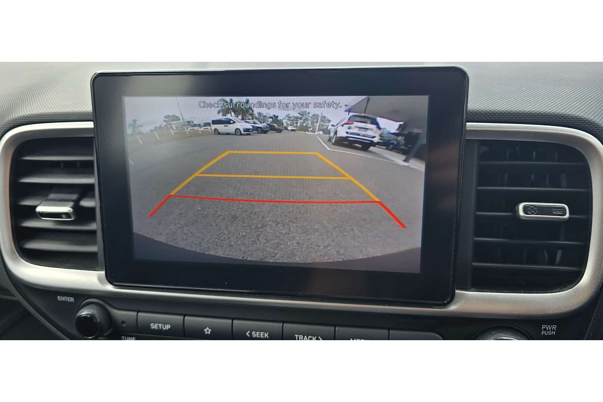 2022 Hyundai Venue  QX.V4