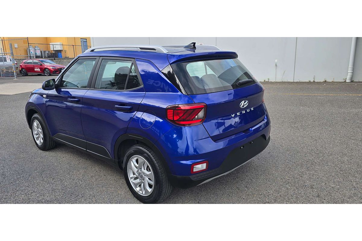 2022 Hyundai Venue  QX.V4