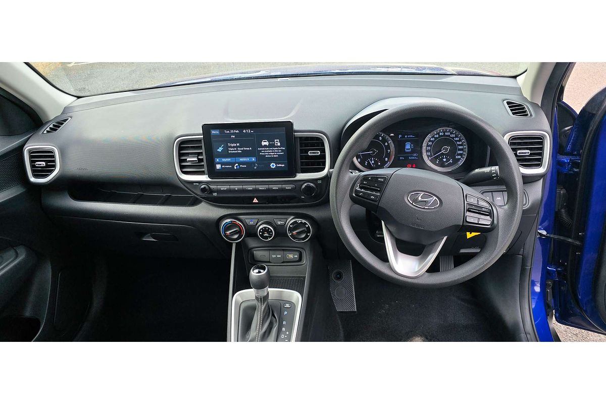 2022 Hyundai Venue  QX.V4