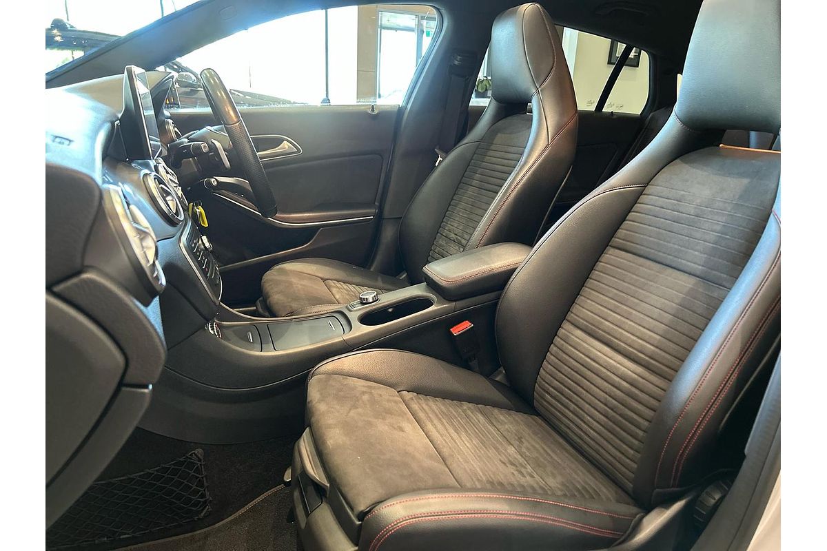 2016 Mercedes-Benz CLA-Class CLA200 X117