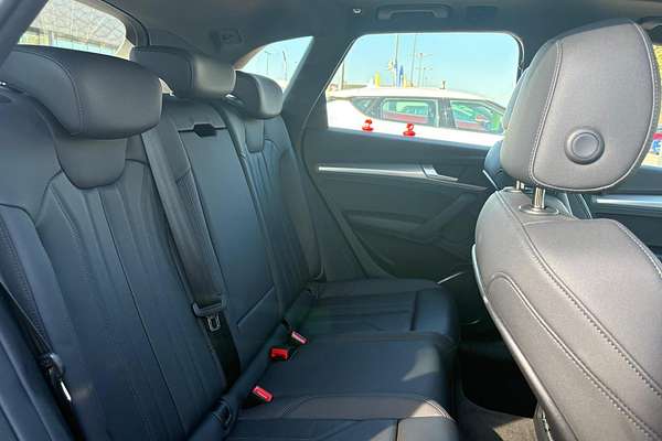 2023 Audi Q5 40 TDI FY