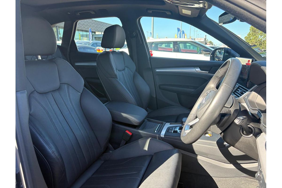2023 Audi Q5 40 TDI FY
