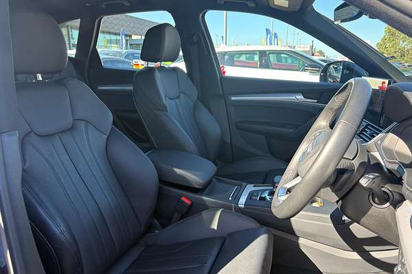 2023 Audi Q5 40 TDI FY