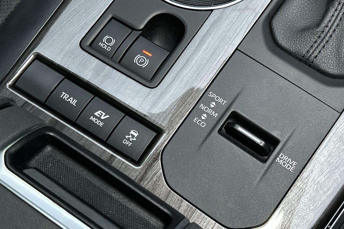2021 Toyota Kluger Grande AXUH78R