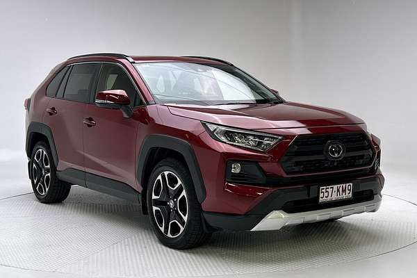 2020 Toyota RAV4 Edge AXAA54R