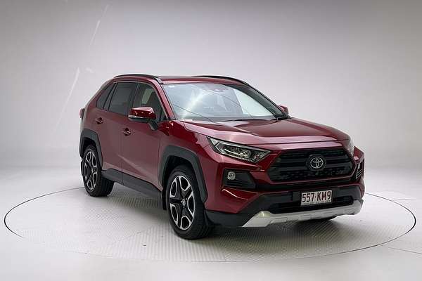 2020 Toyota RAV4 Edge AXAA54R thumb-1