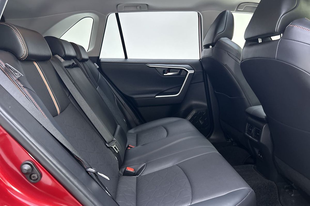2020 Toyota RAV4 Edge AXAA54R