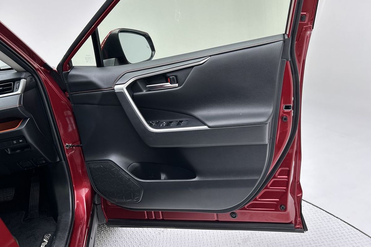 2020 Toyota RAV4 Edge AXAA54R