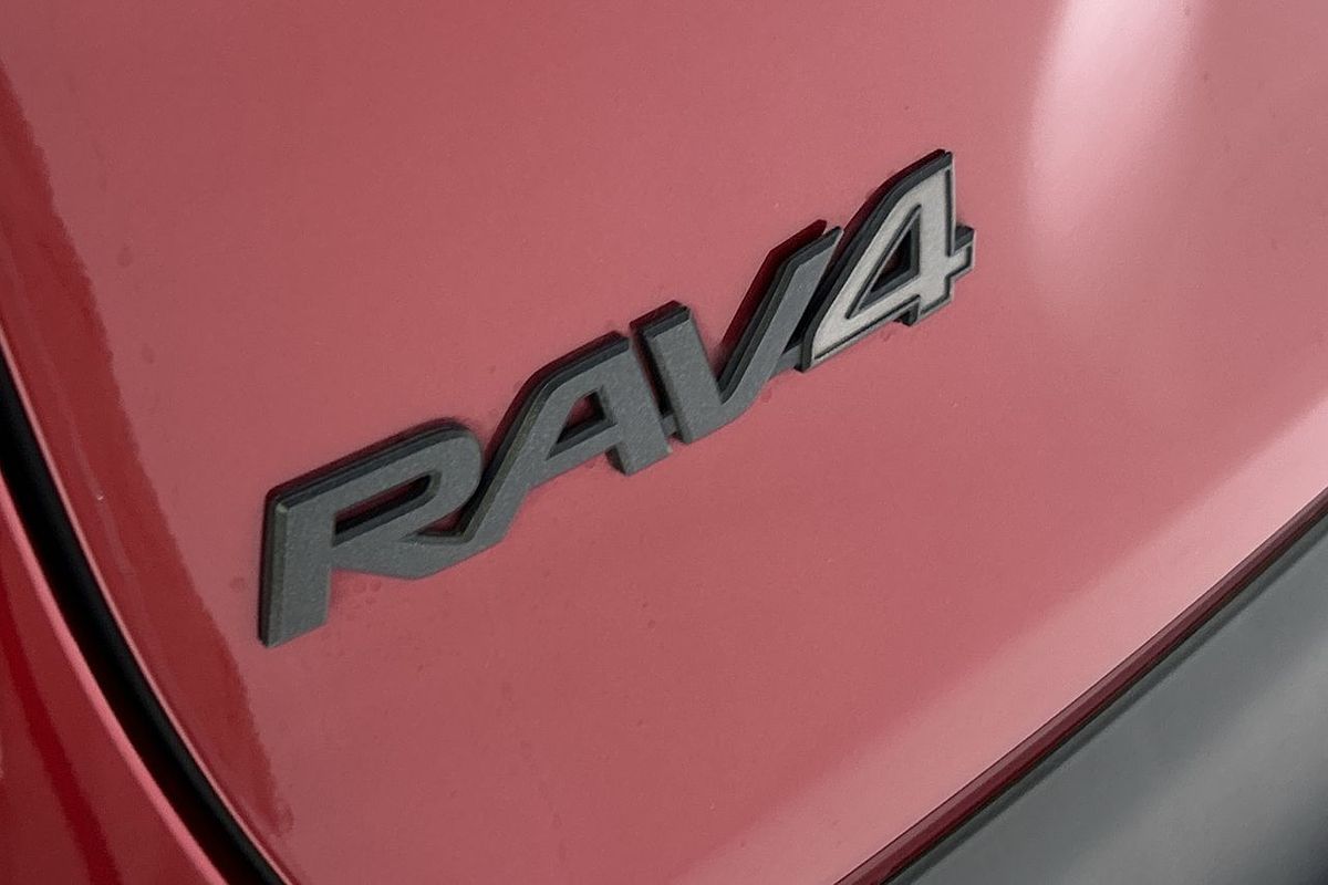 2020 Toyota RAV4 Edge AXAA54R