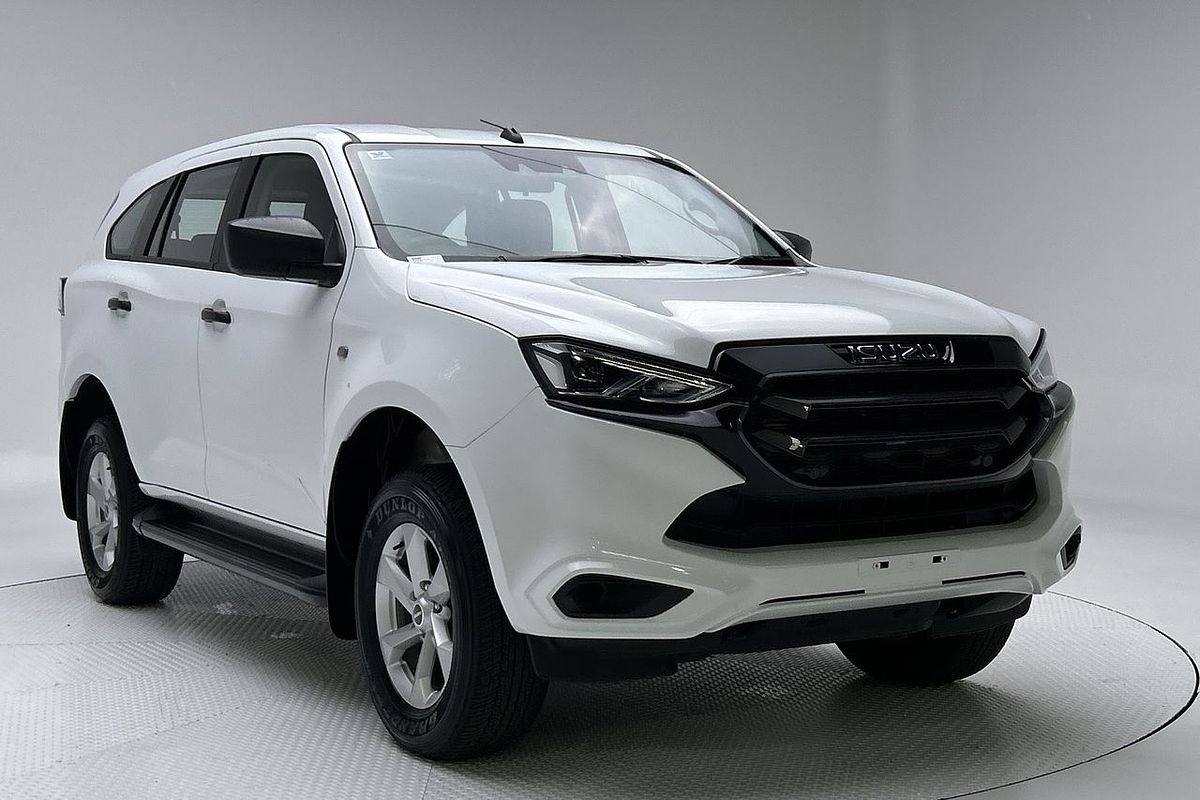 2023 Isuzu MU-X LS-M