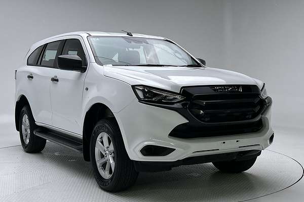 2023 Isuzu MU-X LS-M