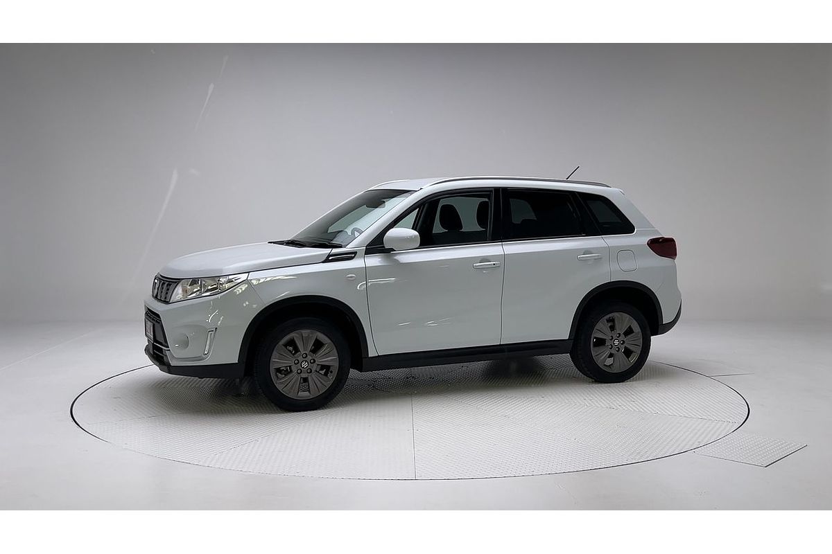 2022 Suzuki Vitara Shadow LY Series II