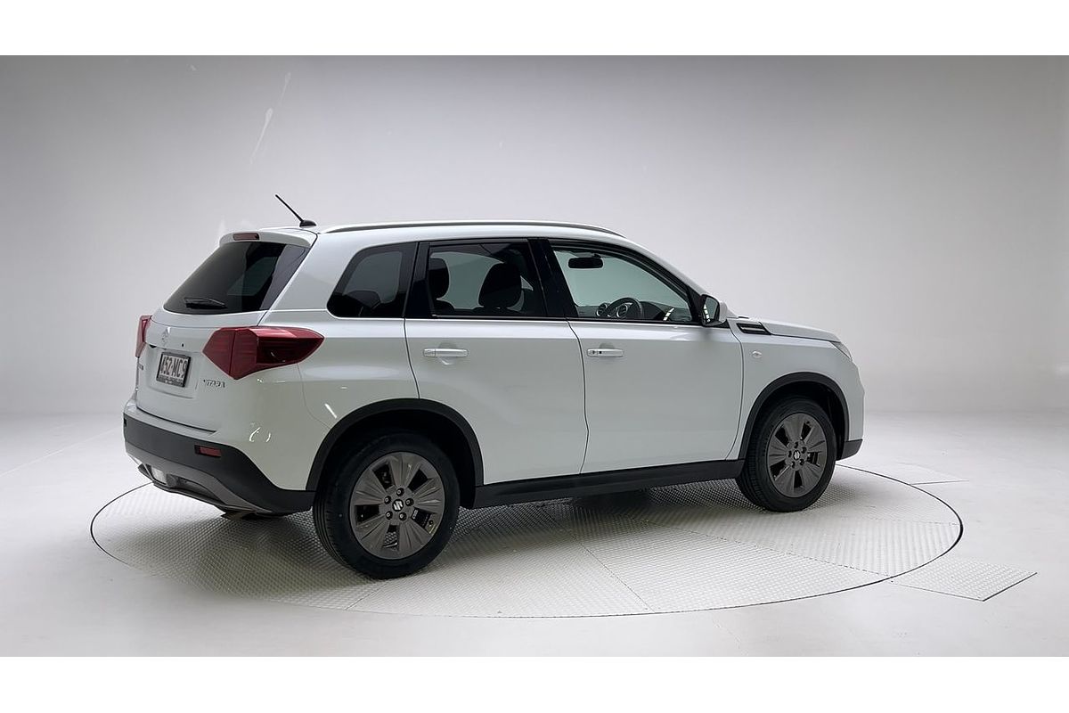 2022 Suzuki Vitara Shadow LY Series II