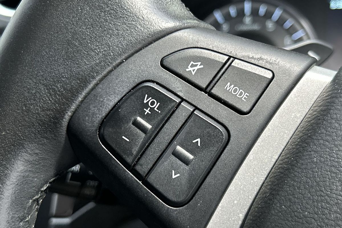 2022 Suzuki Vitara Shadow LY Series II