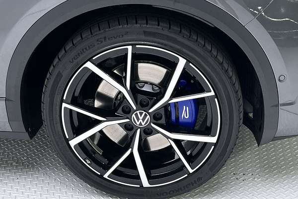 2023 Volkswagen T-Roc R D11