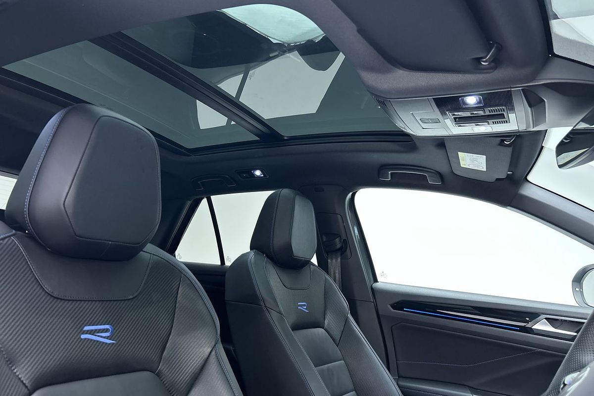 2023 Volkswagen T-Roc R D11