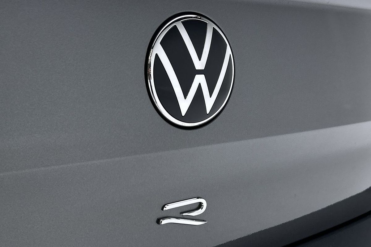 2023 Volkswagen T-Roc R D11