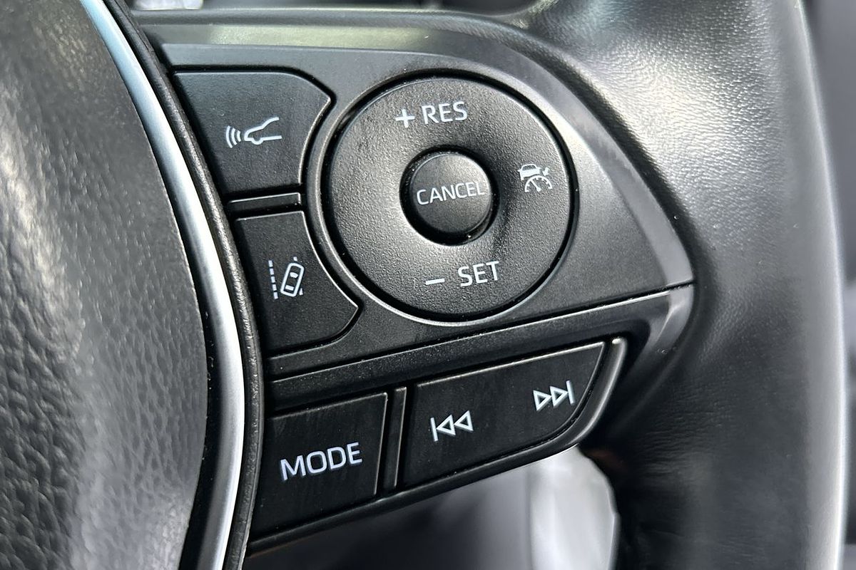 2021 Toyota Camry Ascent Sport AXVH70R