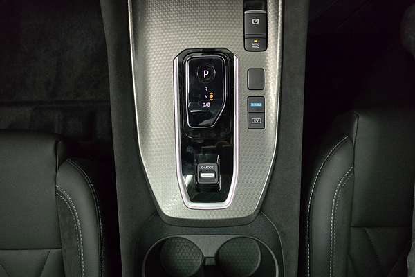 2024 Nissan QASHQAI N-DESIGN e-POWER J12