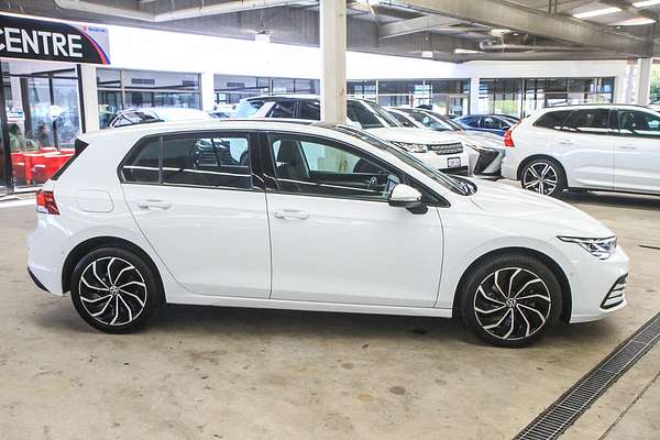 2022 Volkswagen Golf 110TSI Life 8