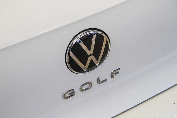 2022 Volkswagen Golf 110TSI Life 8