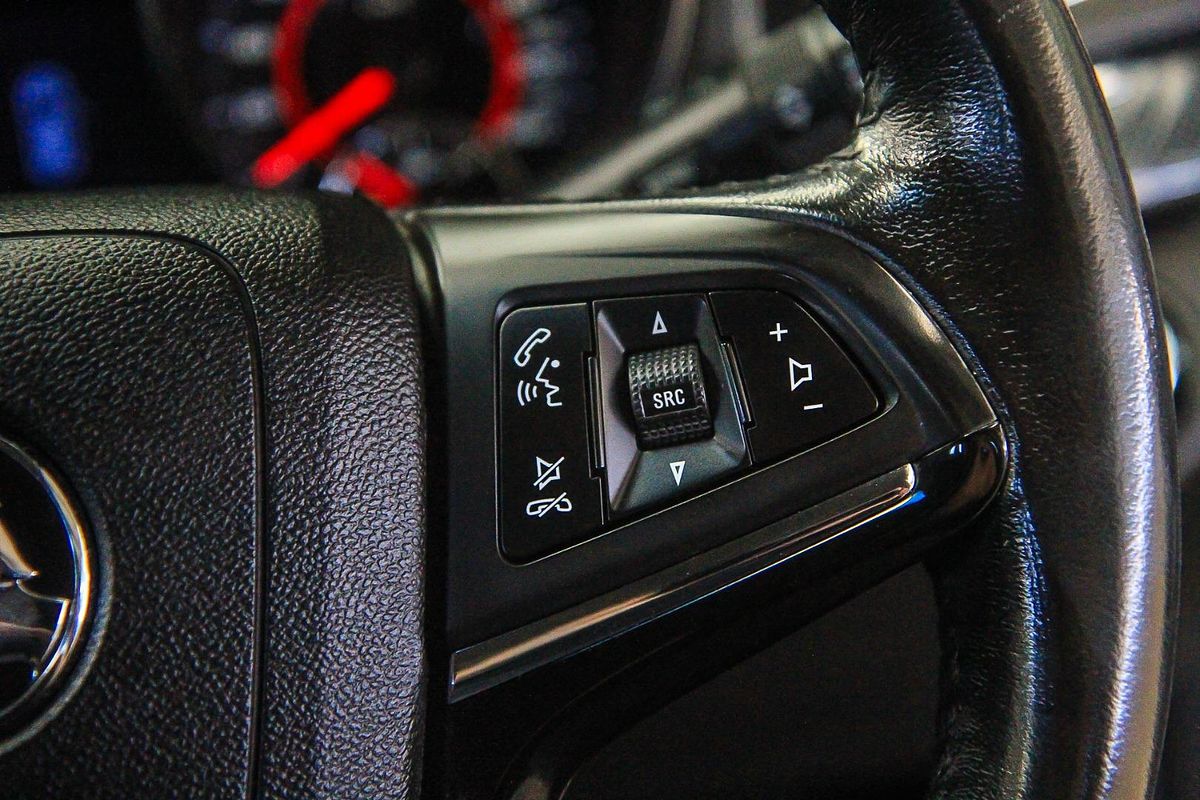 2016 Holden Commodore SV6 Black VF Series II