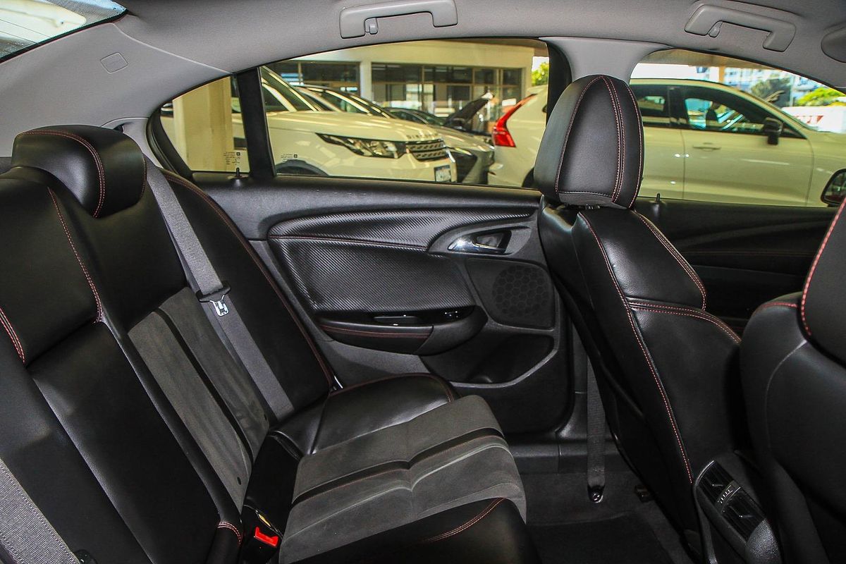 2016 Holden Commodore SV6 Black VF Series II