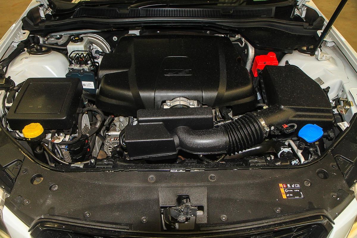 2016 Holden Commodore SV6 Black VF Series II