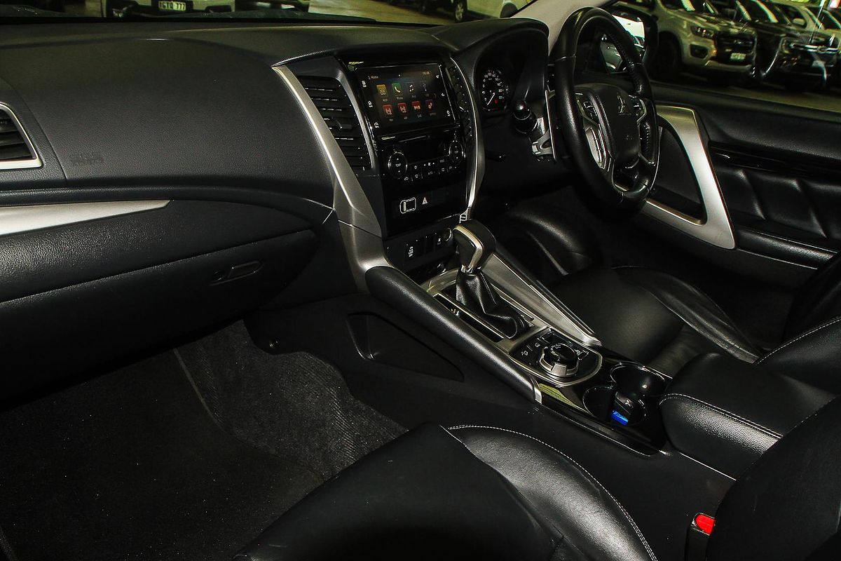 2019 Mitsubishi Pajero Sport GLS QE