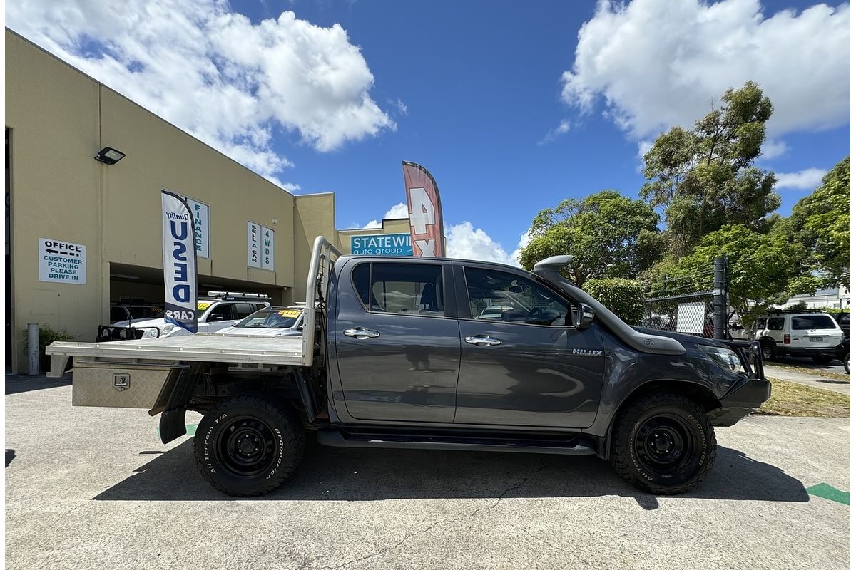 2015 Toyota Hilux SR (4x4) GUN126R 4X4