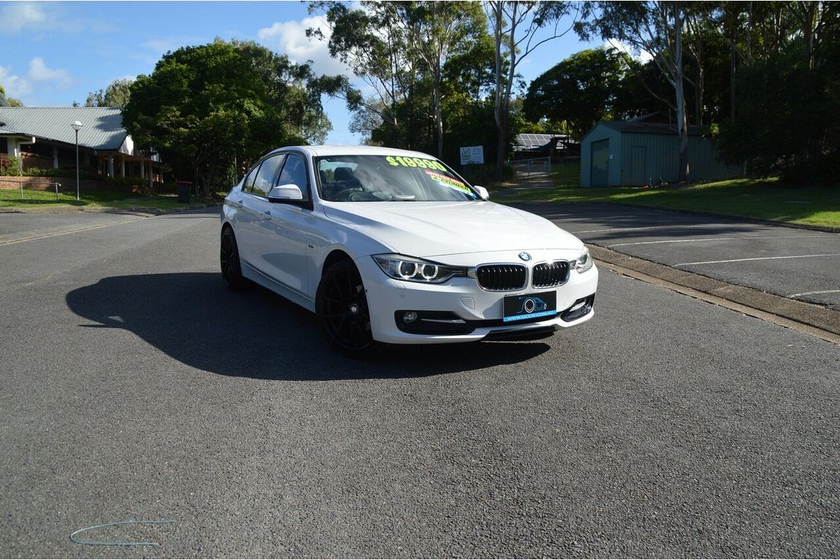 2015 BMW 3 Series 316i Sport Line F30