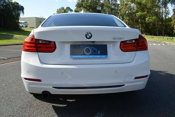2015 BMW 3 Series 316i Sport Line F30
