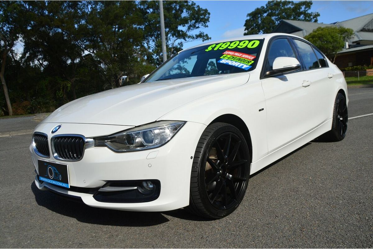2015 BMW 3 Series 316i Sport Line F30