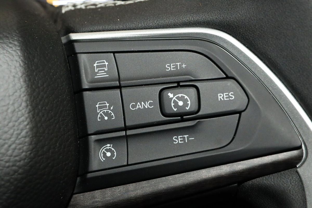 2023 Jeep Grand Cherokee Limited WL