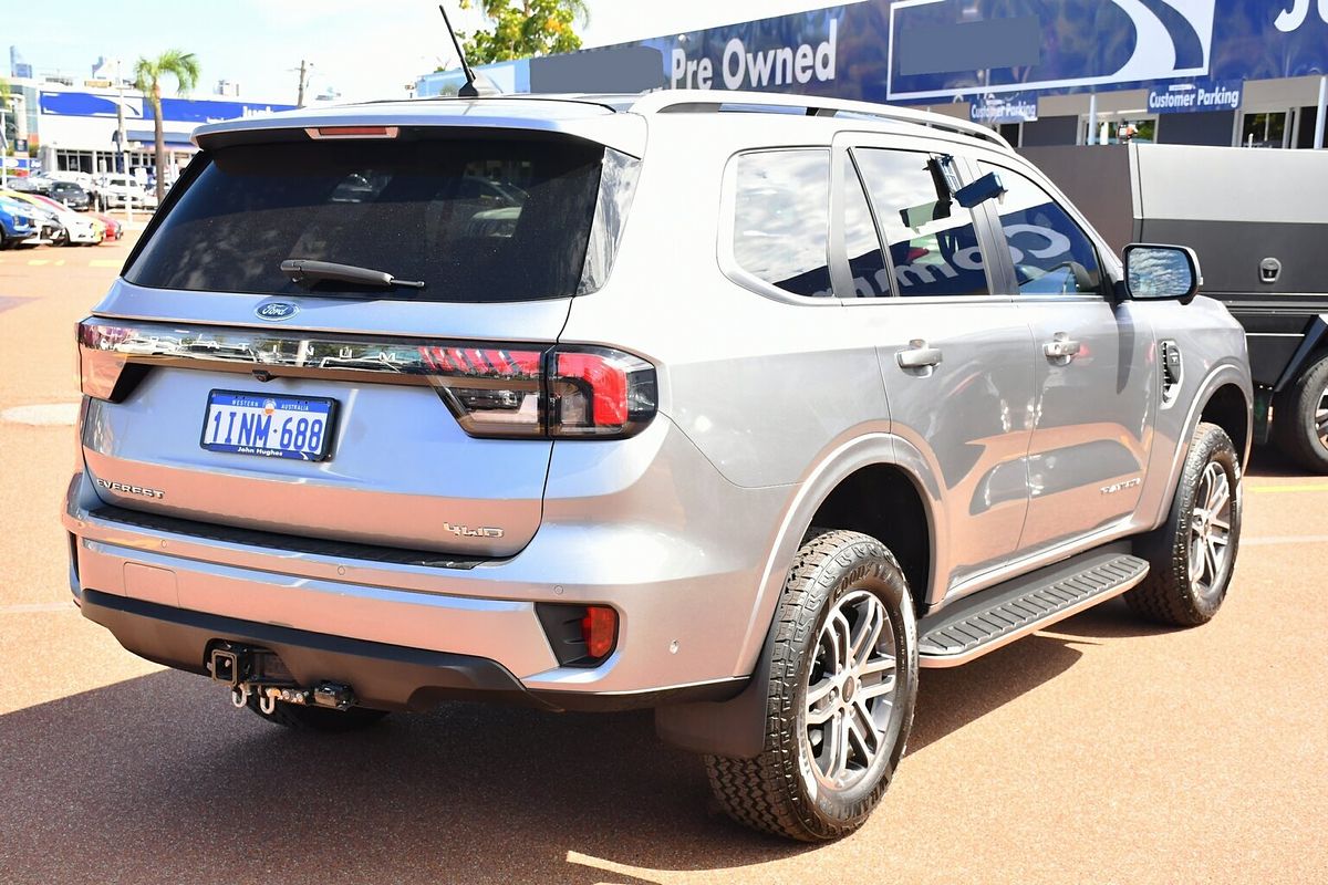 2023 Ford Everest Platinum