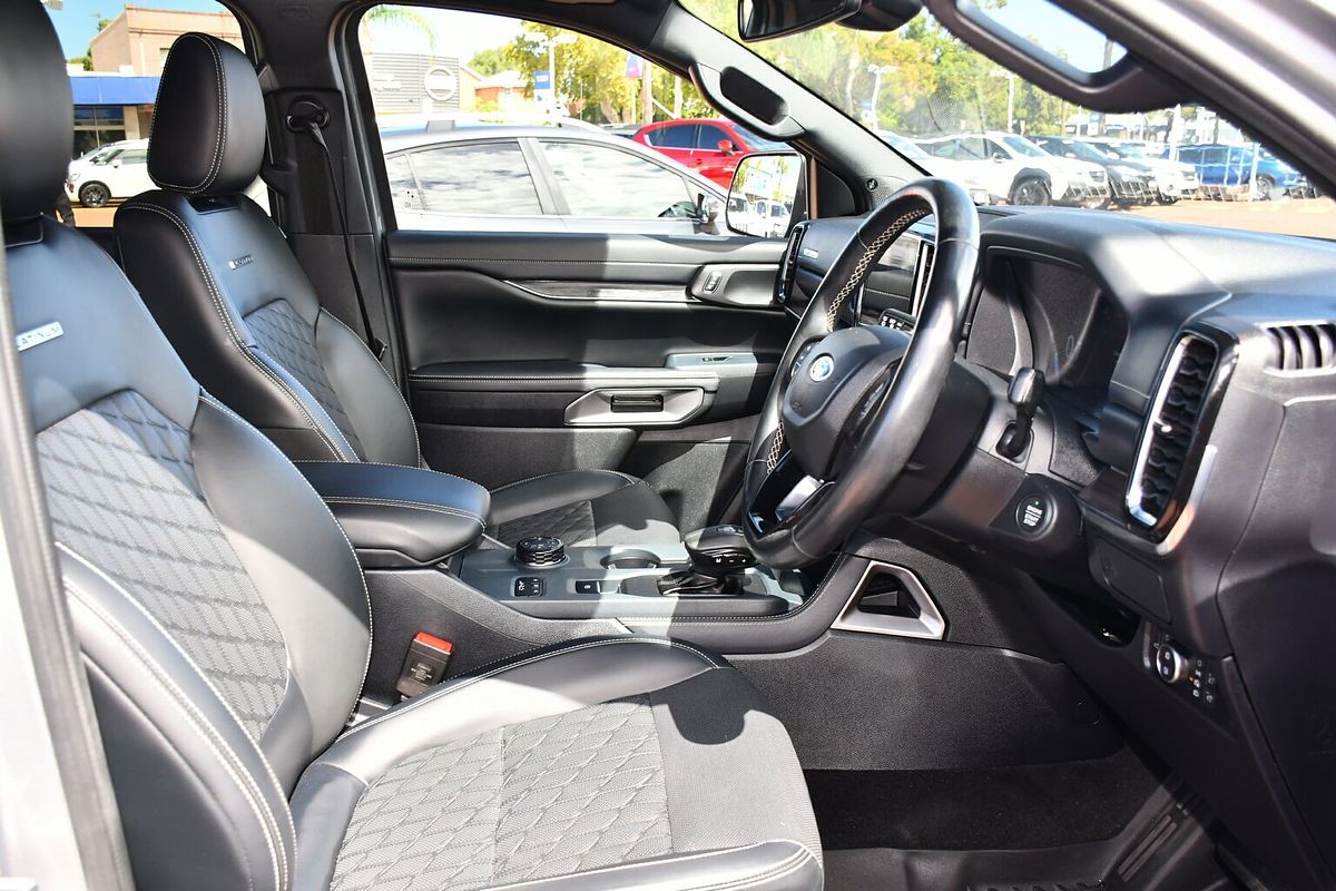 2023 Ford Everest Platinum
