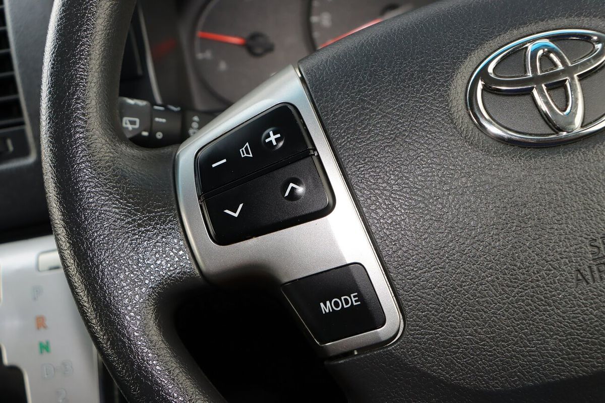 2018 Toyota Hiace KDH201R LWB