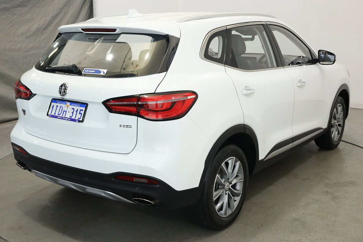 2024 MG HS Vibe SAS23