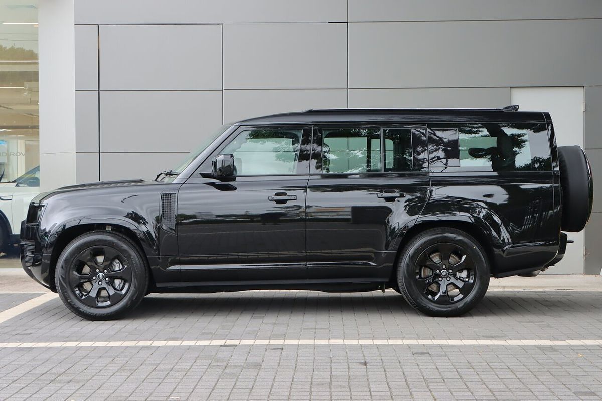 2024 Land Rover Defender 130 D350 X-Dynamic SE L663