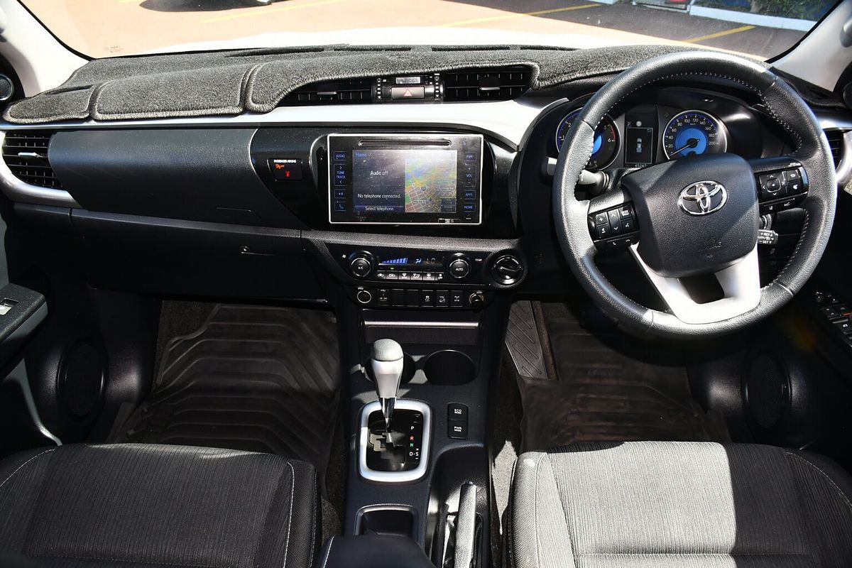 2020 Toyota Hilux SR5 GUN126R 4X4