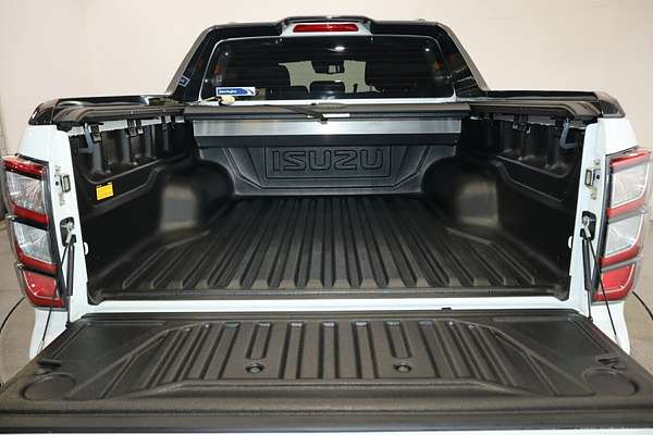 2024 Isuzu D-MAX X-TERRAIN 4X4