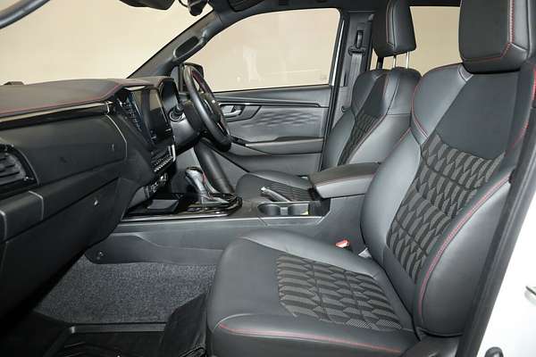 2024 Isuzu D-MAX X-TERRAIN 4X4