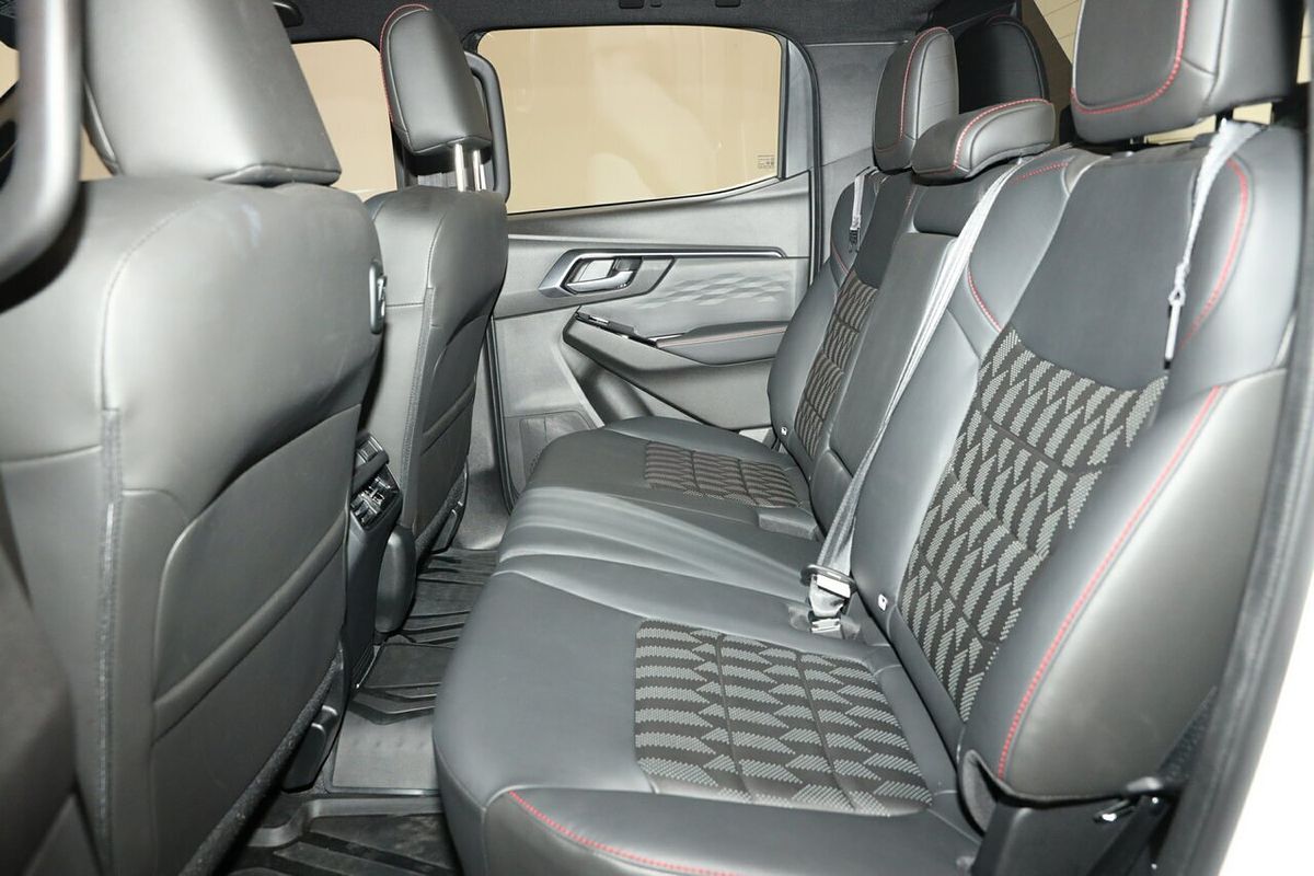 2024 Isuzu D-MAX X-TERRAIN 4X4
